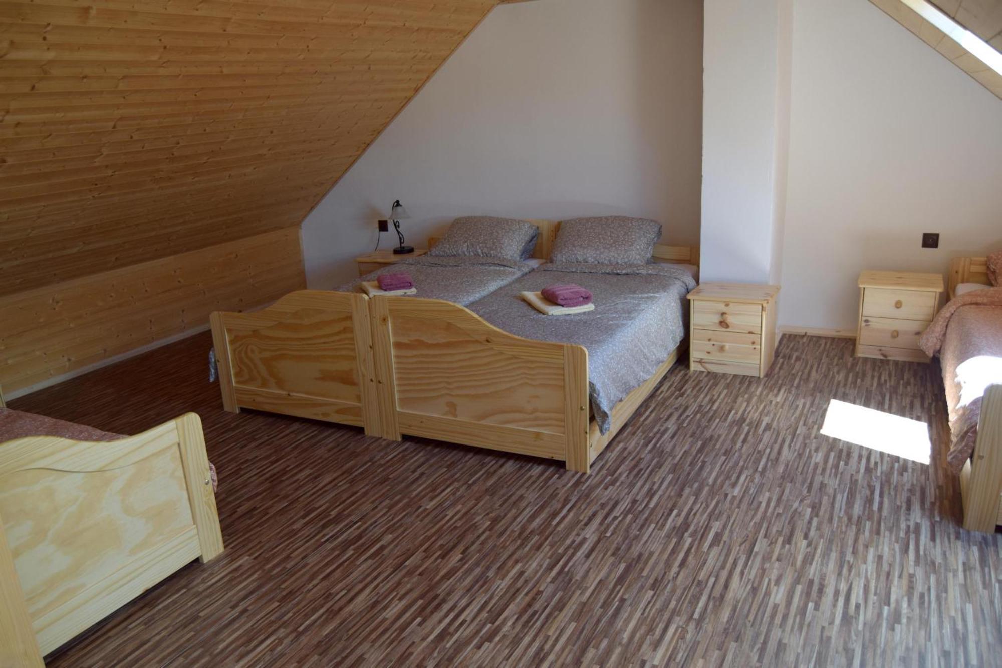 Statek Tomandlov Apartment Driten Ngoại thất bức ảnh